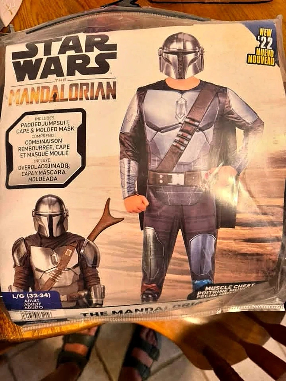 Disney Star Wars The Mandalorian Costume Kids Large NWT Gray & Black Costume
